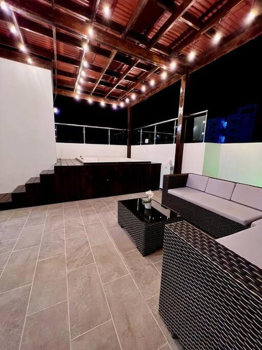 Magnificent Pent House W/Jacuzzi Apartment Santiago De Los Caballeros Luaran gambar
