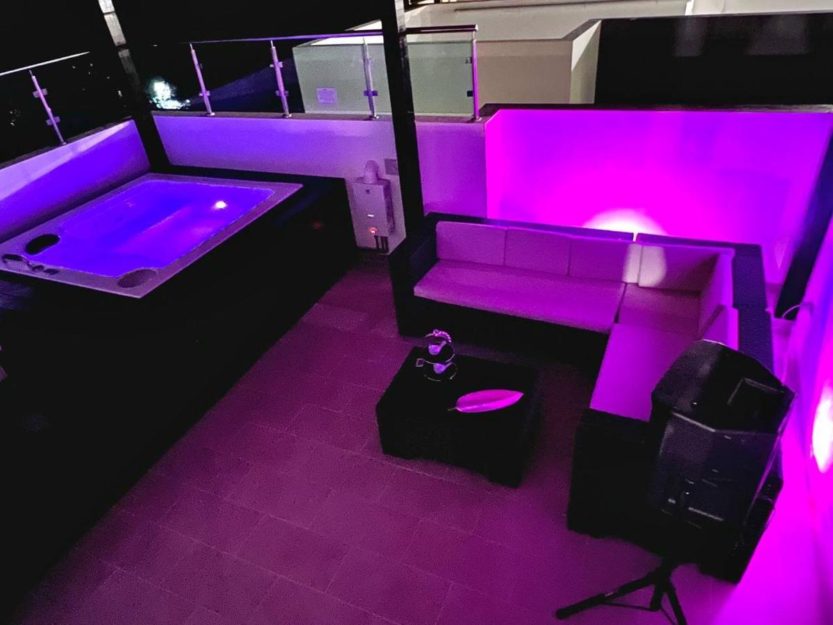 Magnificent Pent House W/Jacuzzi Apartment Santiago De Los Caballeros Luaran gambar